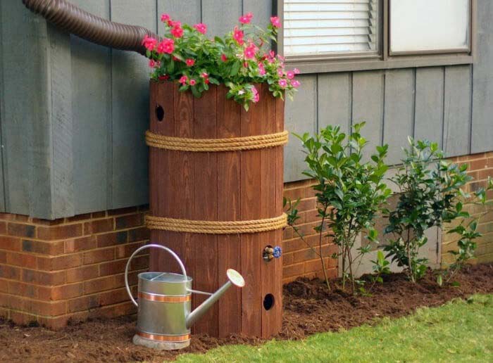Rain Barrel with Planter Top