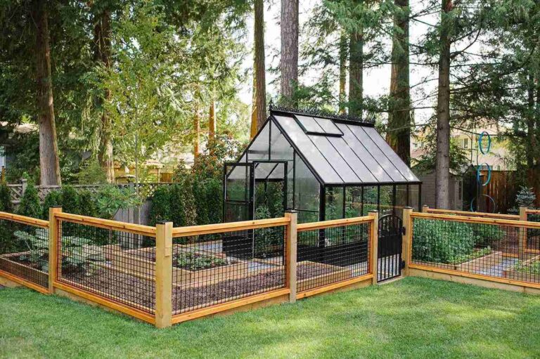 31+ Wood And Wire Fence Ideas That Look Surprisingly Stylish